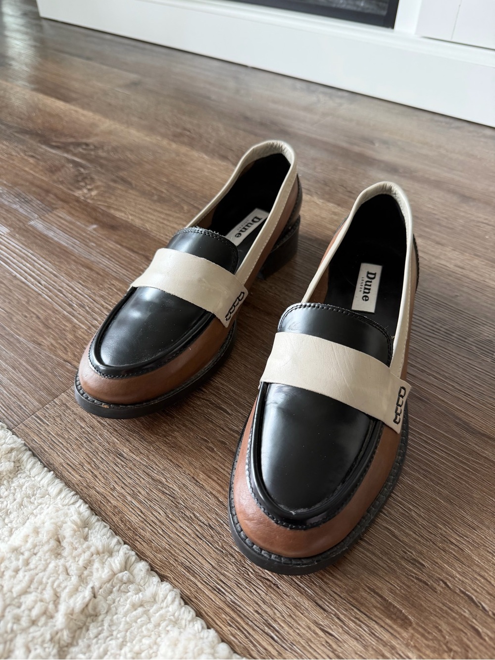 Vintage Dune London Tri-Color Chic Leather Penny Loafers Size 6